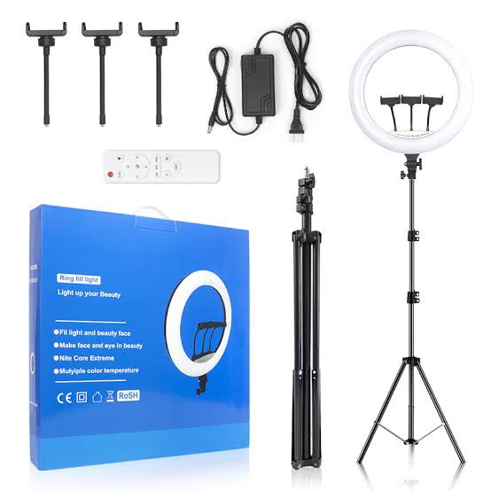 رینگ لایت 18 اینچ مدل RL-18 با سه پایه